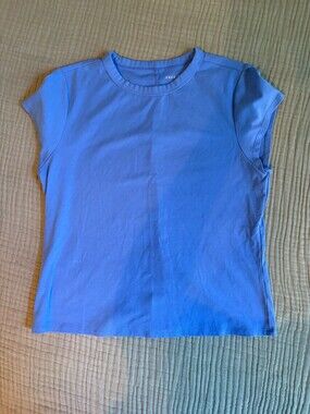 Free Assembly Large Blue Short Sleeve Crew Neck Shirt